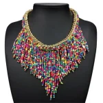 Colliers africains en perles